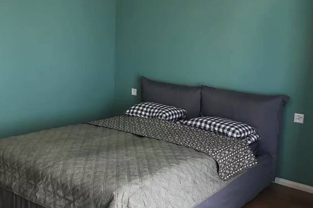 Apartamento entero, Chic & Serene: Modern 2Br Oasis in Renens with Ac in Renens, Distrito del Ouest lausannois