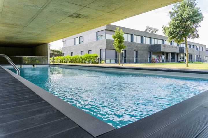 Apartamento de férias para 4 pessoas, com varanda e piscina na Ilha de São Miguel