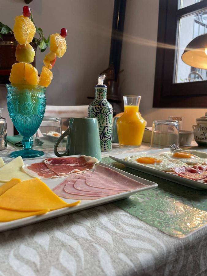 Hotel para 2 personas, con piscina y vistas además de jardín y terraza, Se admiten mascotas en Ronda - 4