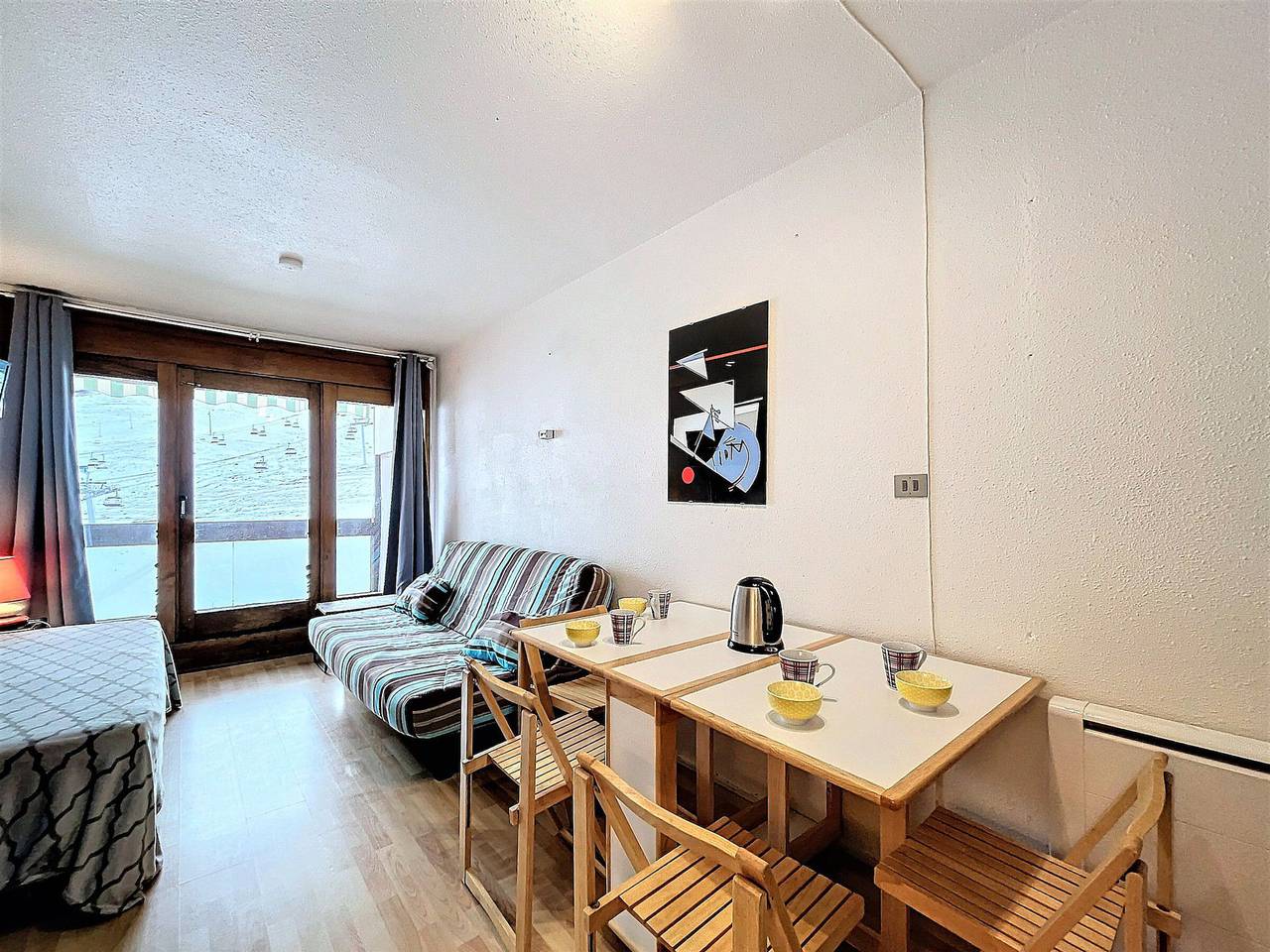 Studio entier, Studio lumineux au centre avec balcon in Le Corbier, Villarembert