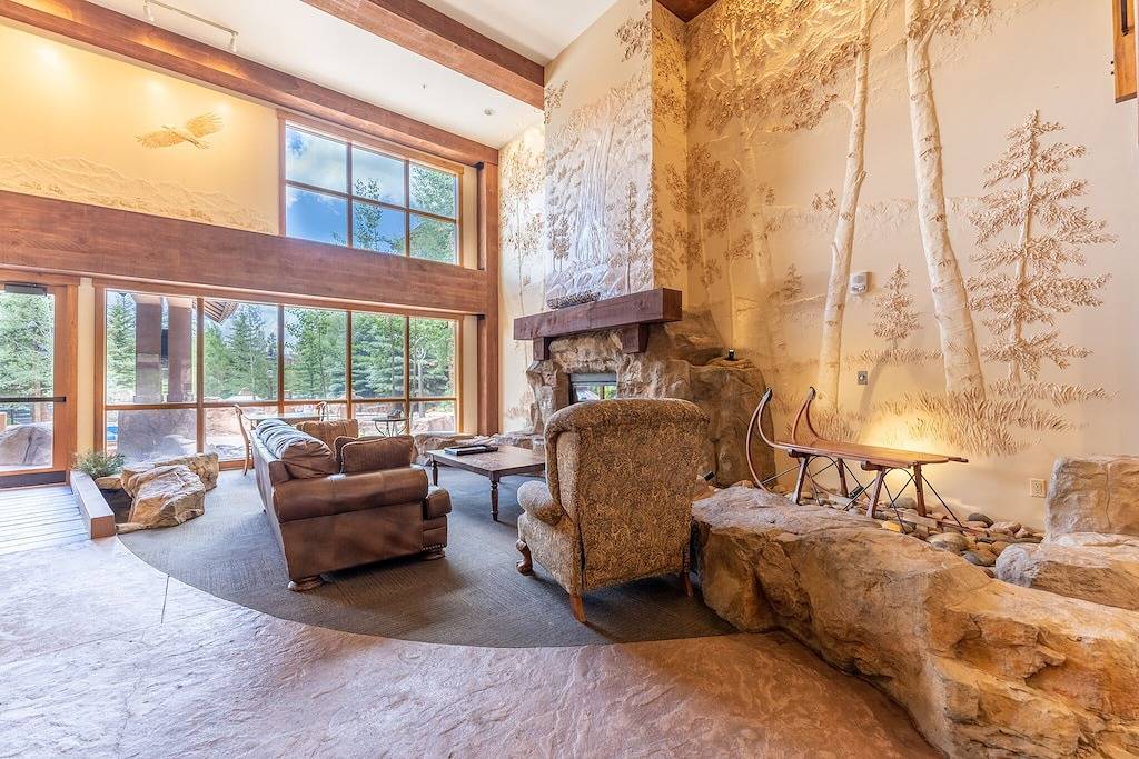 Ganze Wohnung, River Run Condo, King-Size-Bett, extra komplettes Badezimmer, Blick auf die Berge, kostenloses Wifi in Arapahoe Basin