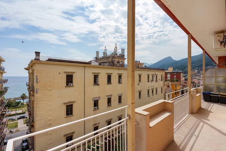 Ferienwohnung für 3 Personen, mit Balkon in Salerno - 3