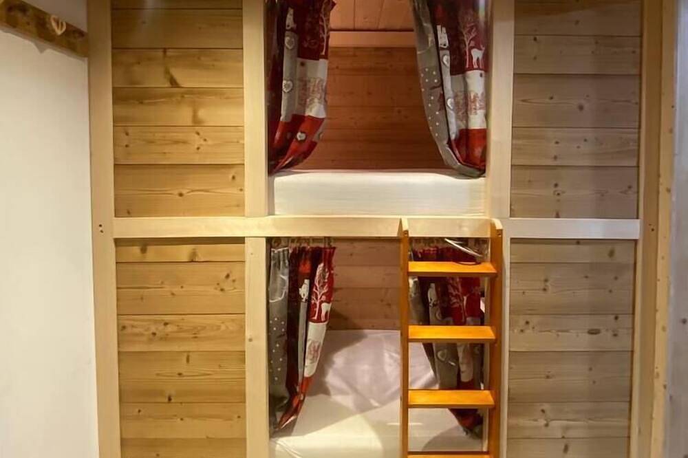 Chalet Insolite, Cocooning, Poêle à Bois et ski in Prémanon, Regionaler Naturpark Hochjura