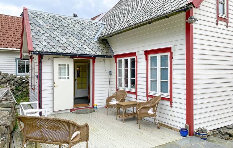Ferienhaus für 8 Personen, mit Terrasse und Garten