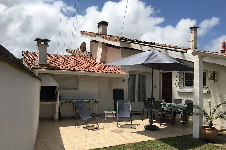 Ferienhaus für 6 Personen, mit Terrasse und Garten