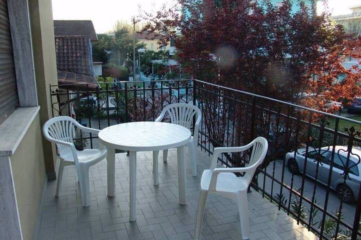 Ferienwohnung für 7 Personen, mit Garten und Balkon in Riccione - 3