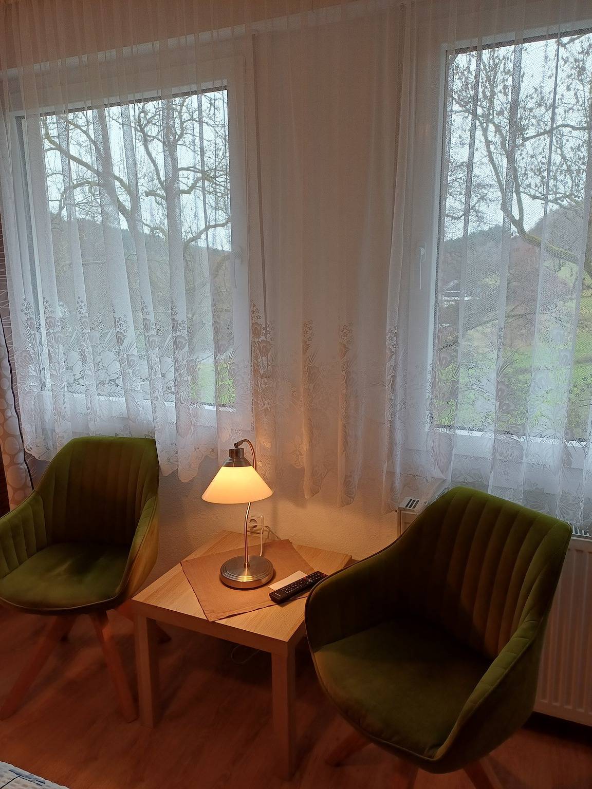 Zimmer 'Doppelzimmer mit Dusche/Wc' mit Gemeinschaftsterrasse, Garten & Wlan in Kirchhundem, Sauerland