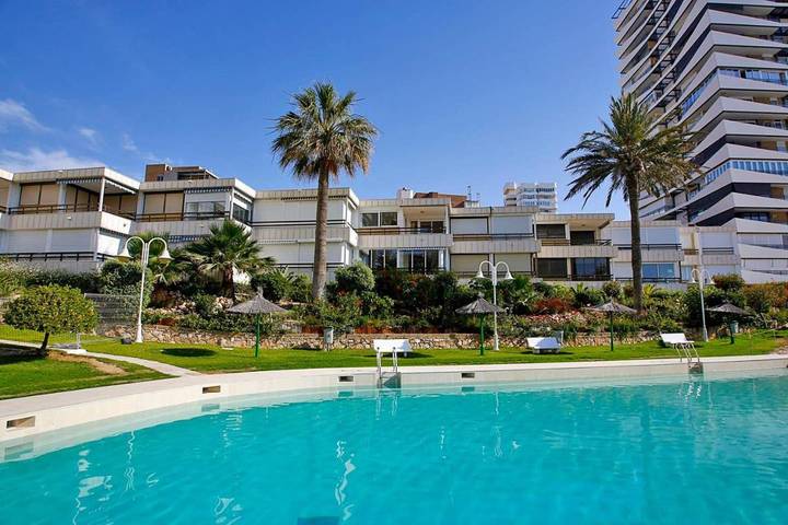 Villa pour 6 personnes, avec vue ainsi que piscine et jardin à Alicante - 2