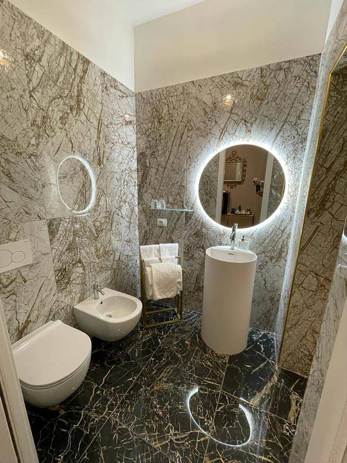 Prestige Suite Via Romagnoli in Sirmione, Gardasee-Berge