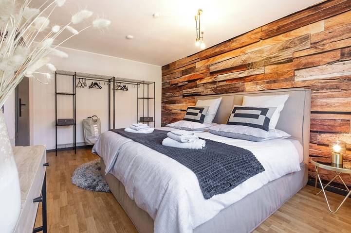 Ganze Wohnung, Modernes Apartment mit Balkon & 2-Parkplätzen in Odenthal, Rheinisch-Bergischer Kreis