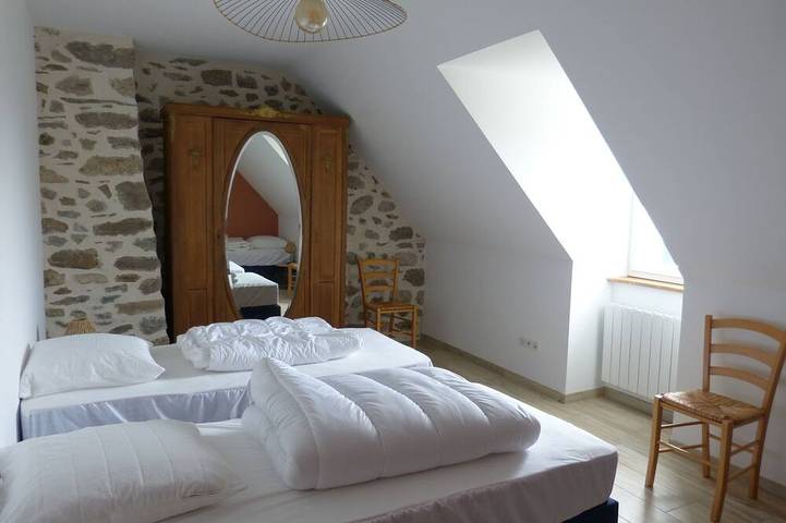 Location de vacances pour 8 personnes, avec jardin à Champs-sur-Tarentaine-Marchal - 4