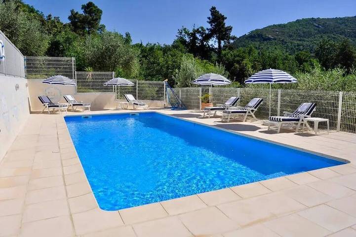 Maison de vacances pour 4 personnes, avec Piscine