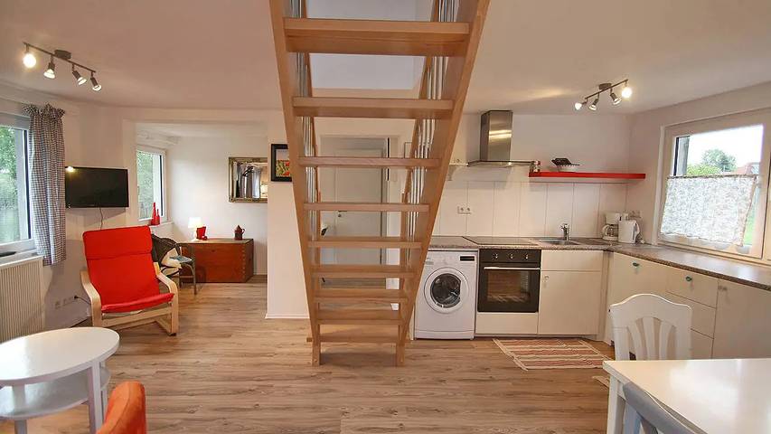 Ferienwohnung für 6 Personen, mit Terrasse in Karlsruhe