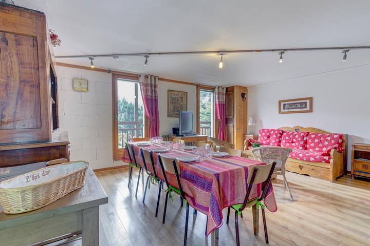 Gîte pour 7 personnes, avec balcon et jardin à Saint-Nicolas-la-Chapelle - 2