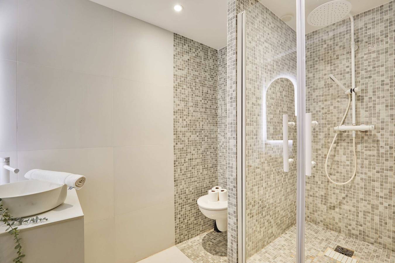 Ganze Wohnung, Ferienwohnung für 4 Personen in Eiffelturm, Paris