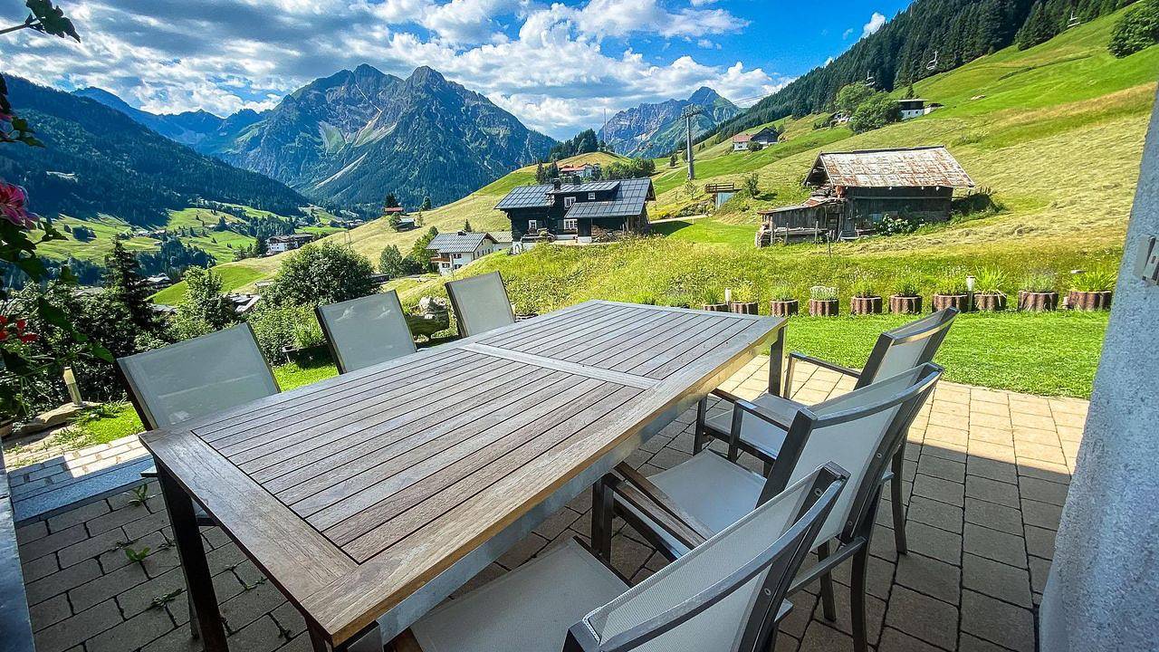 Ganze Ferienwohnung, Ferienwohnung für 6 Personen (68 m²) in Hirschegg (Vorarlberg) in Hirschegg Kleinwalsertal, Mittelberg