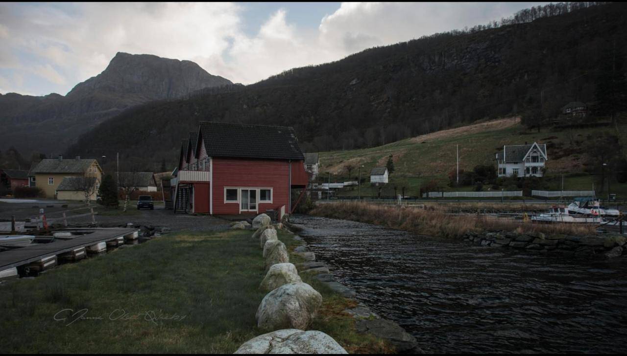 Ganze Wohnung, Two-Bedroom Apartment in Stongfjorden, Askvoll