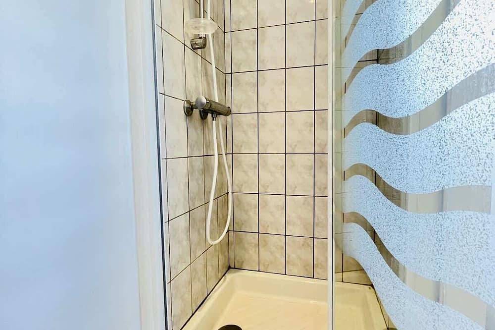 Entire apartment, Athos in La Vôge-les-Bains, Épinal region