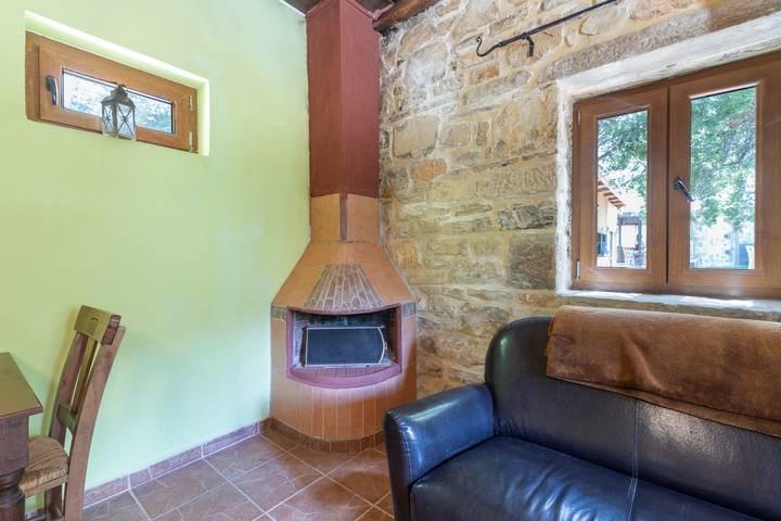 Hel enrumslägenhet, Studio Apartment 'Akros Oreon, Omalos' with Mountain View, Private Terrace and Wi-Fi in Iraklio-Heraklion region