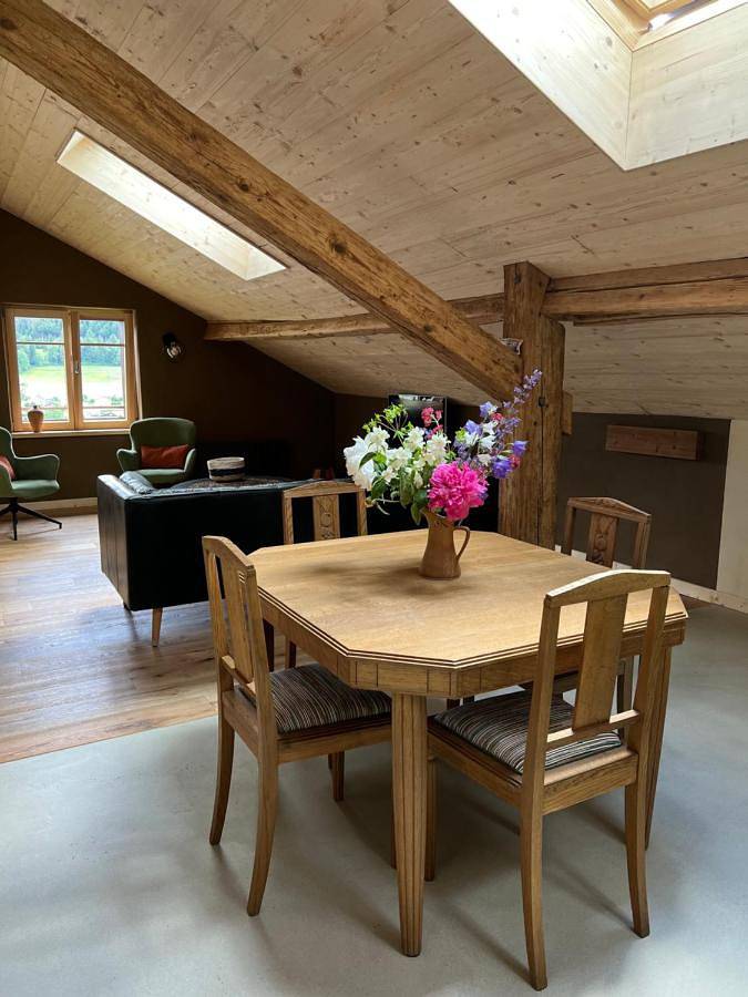 Appartement de vacances pour 4 personnes, avec vue et terrasse