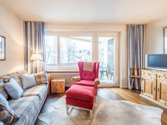 Ferienwohnung für 4 Personen, mit Ausblick und Balkon in Flims