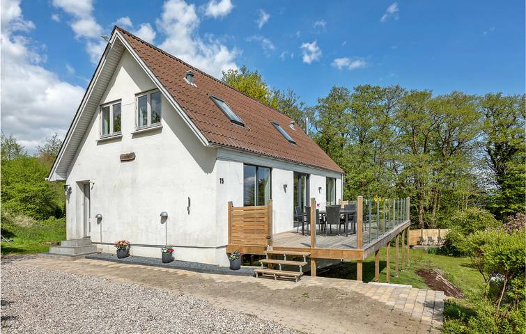 Ferienhaus für 8 Personen, mit Whirlpool und Terrasse sowie Garten in Kruså - 4