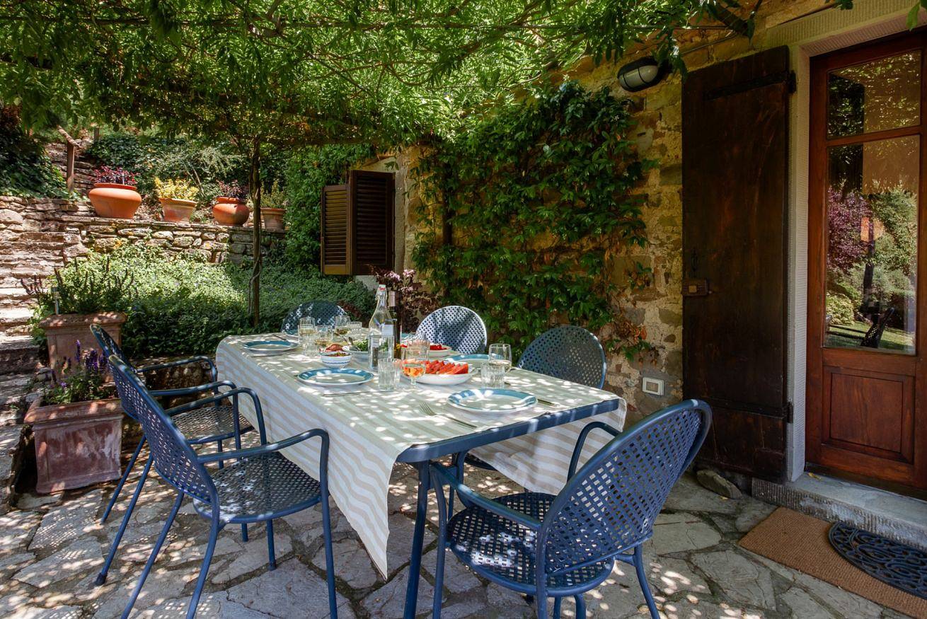 Villa Corvino by Mmega in Città di Castello, Valtiberina