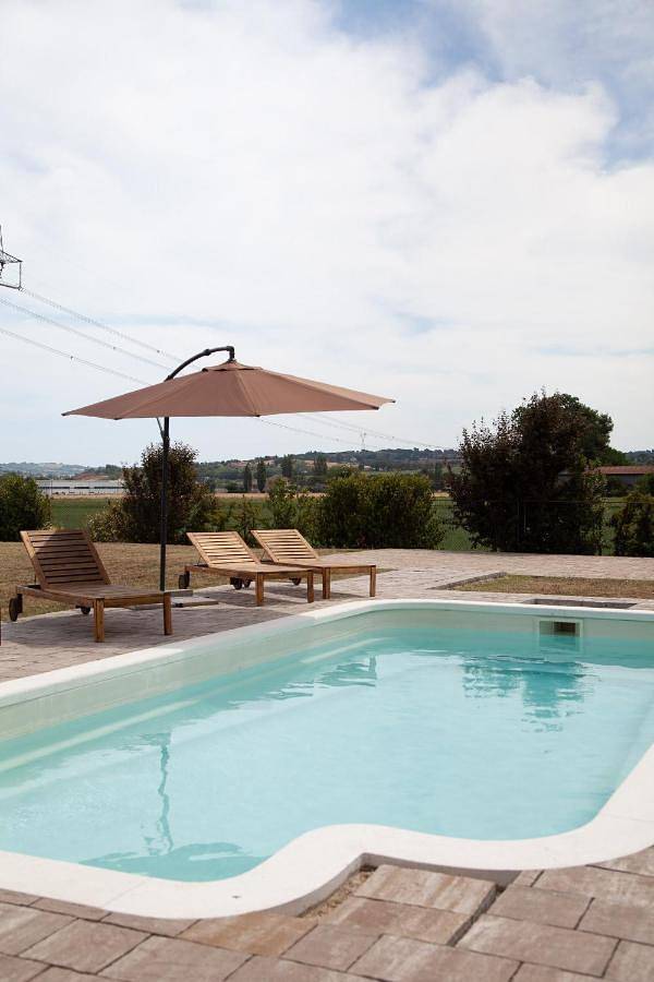 Appartamento per 6 persone, con Balcone e Terrazza nonché Giardino e Panorama a San Giovanni in Marignano