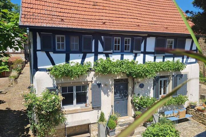 Ferienwohnung für 5 Personen, mit Balkon und Garten