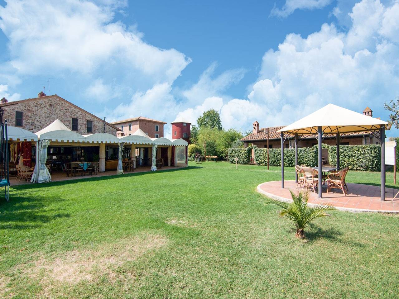 Casa rural junto al Lago Trasimeno con piscina in Castiglione del Lago, Lago Trasimeno