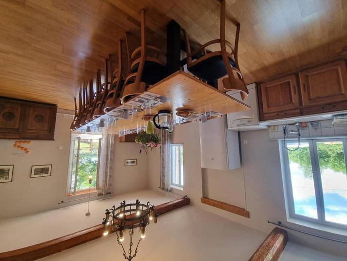 Location de vacances pour 6 personnes, avec terrasse et piscine dans Mornand-en-Forez - 3