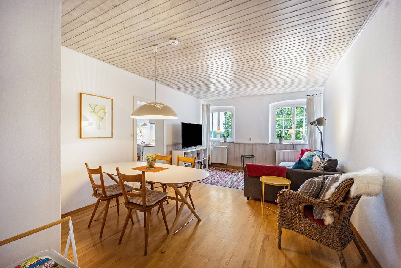 Entire apartment, Holiday Apartment 'Klosterhof Eggenreute' with Mountain View in Wangen, Region Bodensee-Oberschwaben