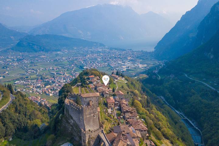 Ferienwohnung für 4 Personen, mit Balkon und Seeblick in Tenno - 2
