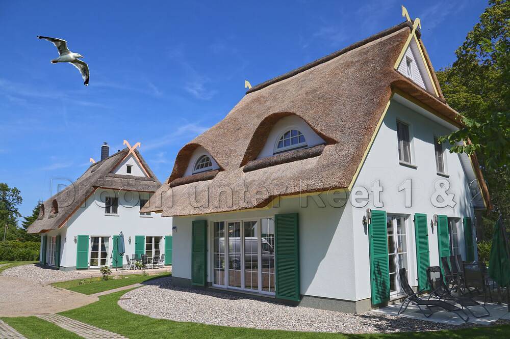 Drööm under thatch 1, 3 to 4 bedrooms, 2 bathrooms, fireplace... in Rerik, Neubukow-Salzhaff