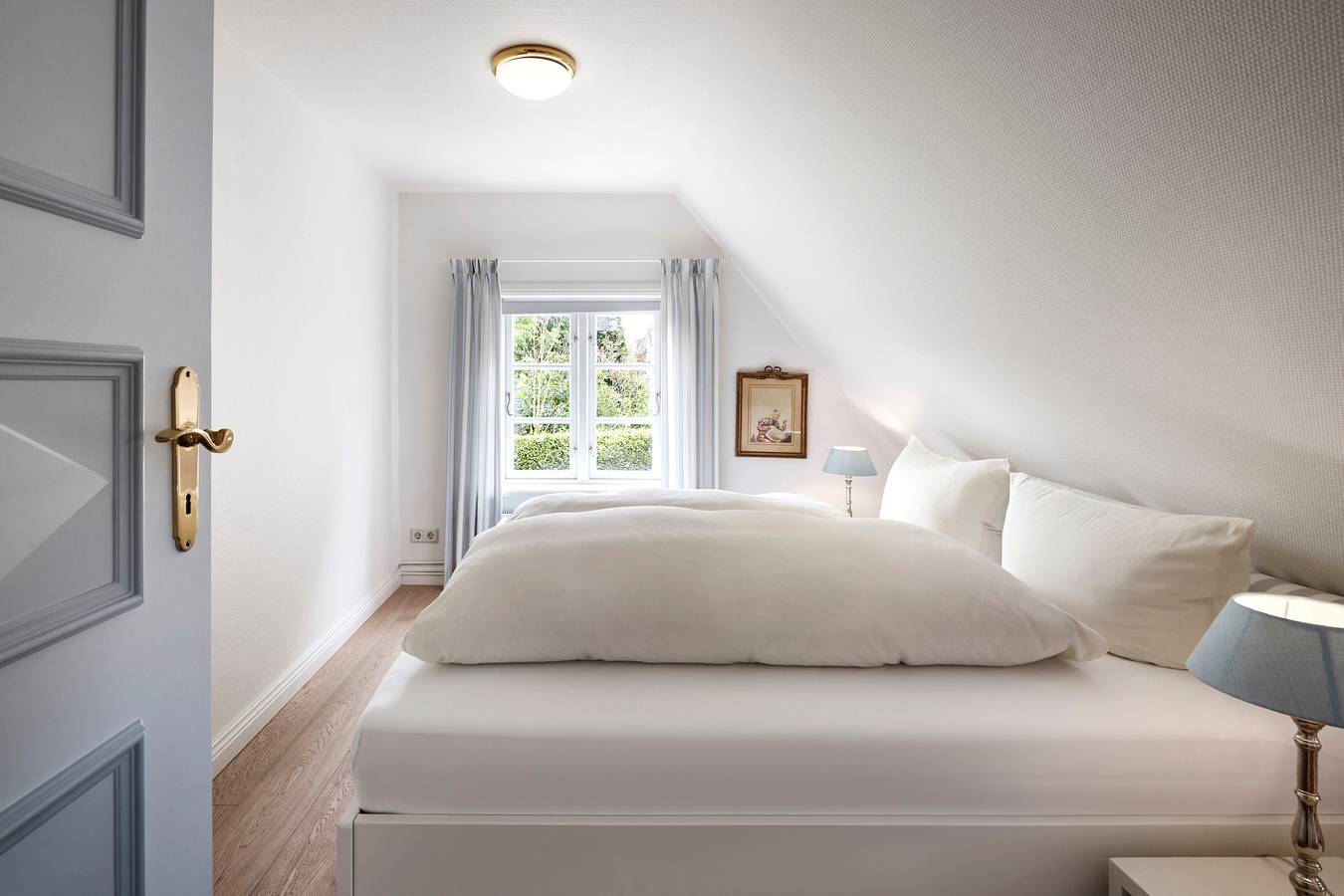 Sanfte Brise 2 - rechts in Oevenum, Föhr