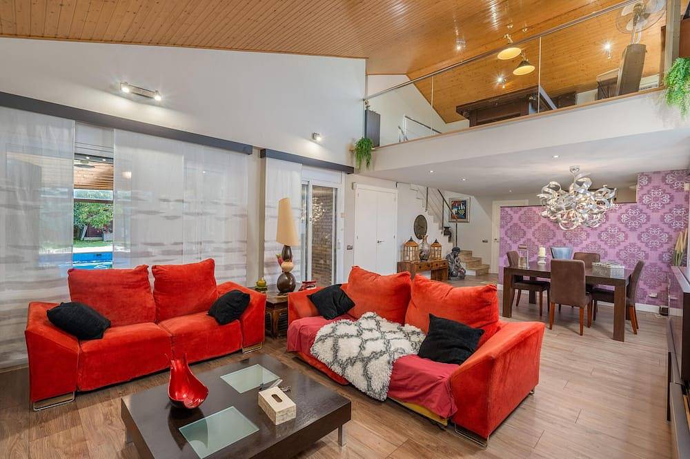 Appartamento intero, Chic apartment with Ac and Wifi in awesome Gandia in Gandia, Costa de Valencia