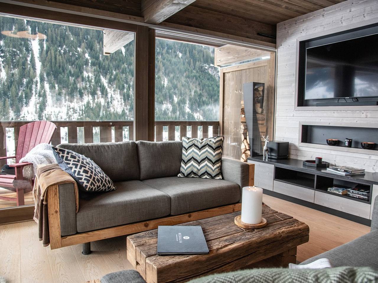 Chalet en Bois avec Spa et Sauna à Châtel, 10 Couchages in Chatel, Les Portes du Soleil