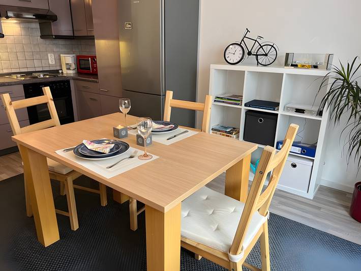 Appartement entier, Appartement 'Petit Bijou' avec Wi-Fi près de Fribourg, idéal pour 2 personnes in March, Forêt-Noire du Sud