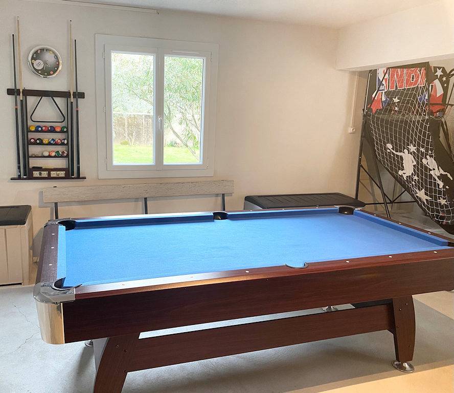 Villa Julian Ardèche, maison avec terrain, plage à 30 m in Saint-Martin-d'Ardèche, Gorges de l’Ardèche