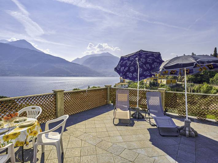Ferienwohnung für 6 Personen, mit Balkon und Terrasse sowie Seeblick in Pianello del Lario - 3