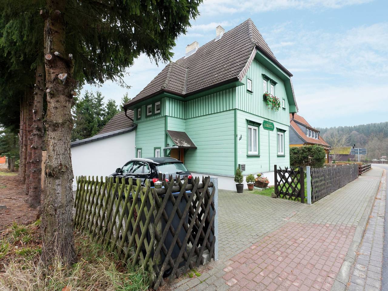 Luxury holiday home in Harz region in Elend health resort with private indoor pool and sauna in Elend, Harzvorland
