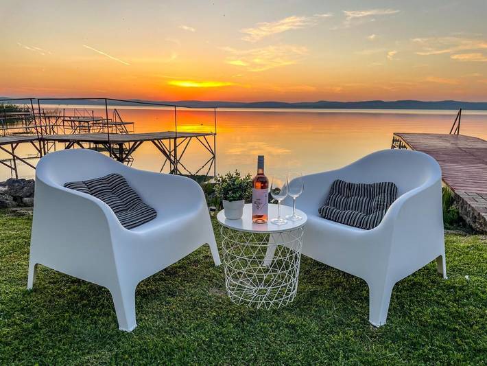 Villa für 16 Personen, mit Garten und Seeblick sowie Ausblick, mit Haustier am Balaton - 3