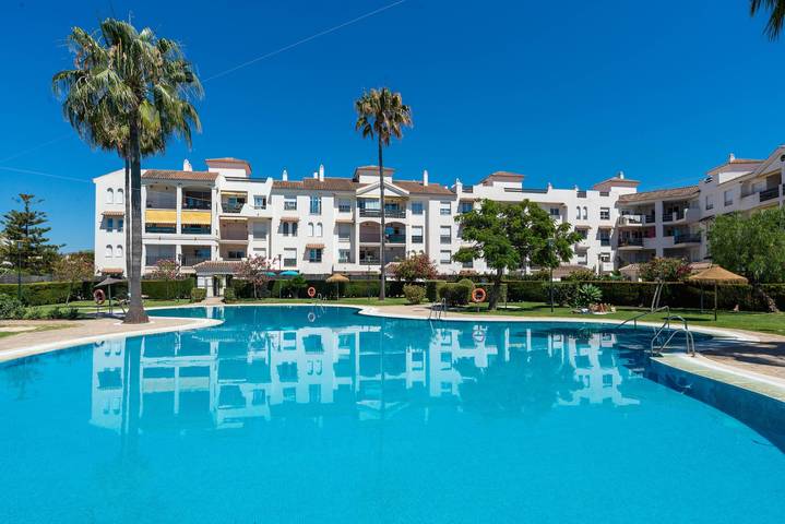 Holiday rental for 4 people, with Balcony and Garden as well as Children pool in San Pedro de Alcántara