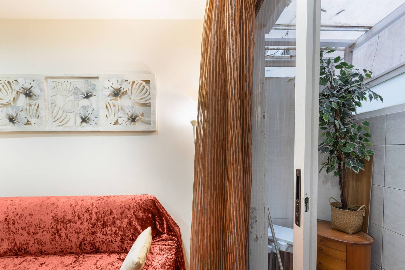 Ganze Wohnung, Ferienwohnung "Bonito Piso Cerca de Park Guell" mit Wlan und Klimaanlage in Barcelona, Barcelonès