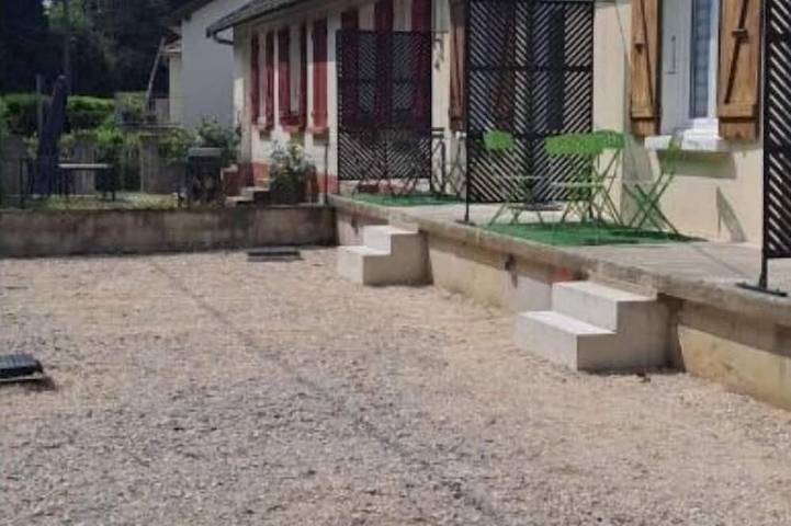 Gîte pour 8 personnes à Damparis
