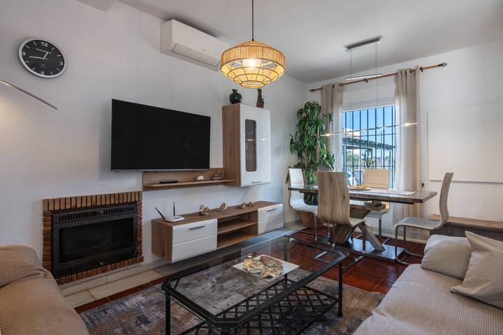 Location de vacances pour 9 personnes, avec terrasse et jardin à Ayamonte - 3