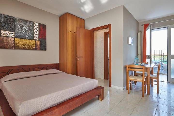 Parc de vacances pour 2 personnes, avec terrasse, animaux acceptés à Albenga - 4