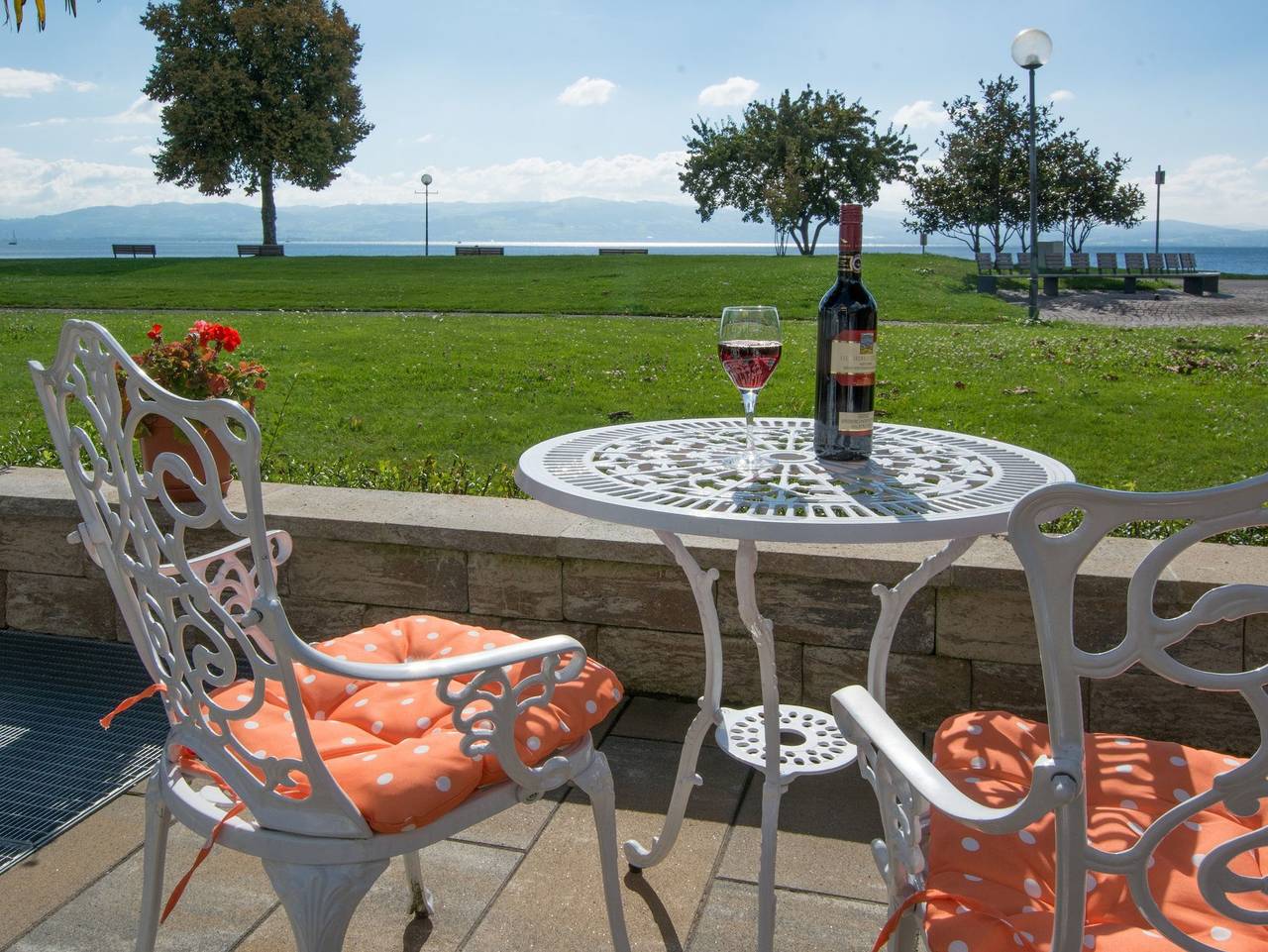 Gästehaus Seeblick - Ferienwohnung Nr. 3, 60 qm, 1 Schlafzimmer, max. 4 Personen in Langenargen, Region Bodensee-Oberschwaben