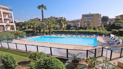 Location De Vacances pour 6 Personnes dans Sainte-Maxime, Région de Draguignan, Photo 2