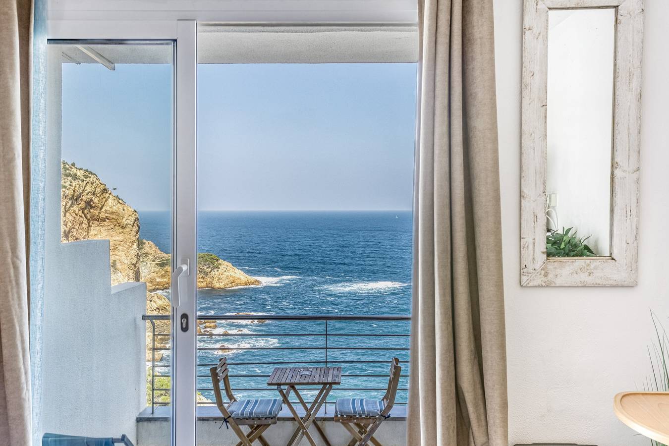 Ganzes Studio, Icaros 4, Studio auf den Klippen von Begur mit spektakulärem Meerblick in sa Tuna, Begur